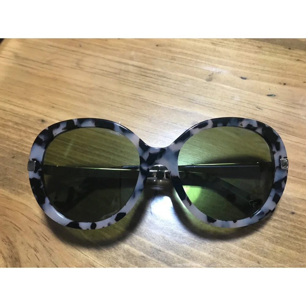 F.C.G. VONZIPPER Sunglasses‎ VZ OPAL Tortoise & Gold Frame Olive Lenses